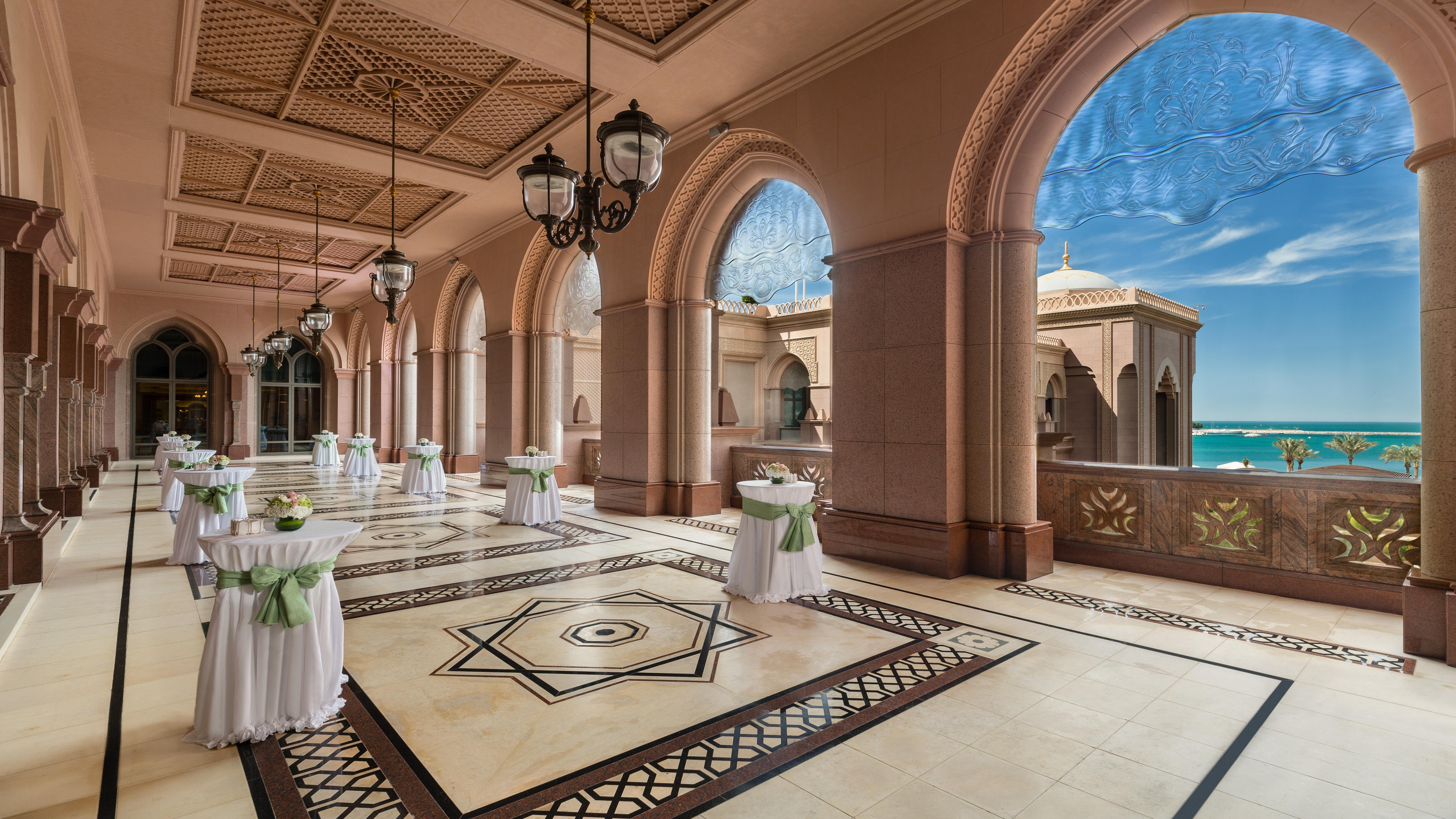 Emirates Palace Mandarin Oriental, Abu Dhabi Exterior photo The West Wing