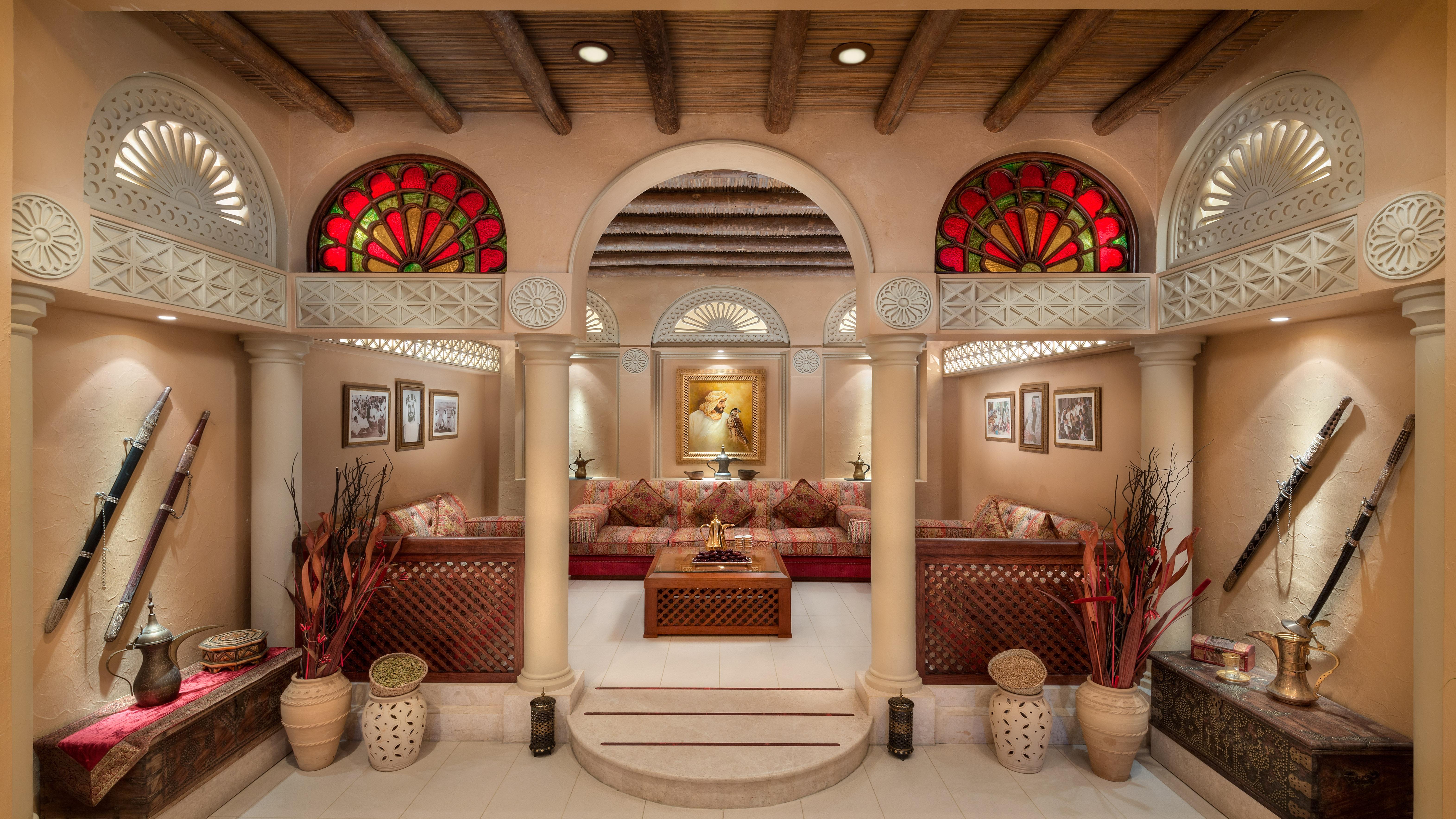 Emirates Palace Mandarin Oriental, Abu Dhabi Exterior photo The Majlis Al Arab