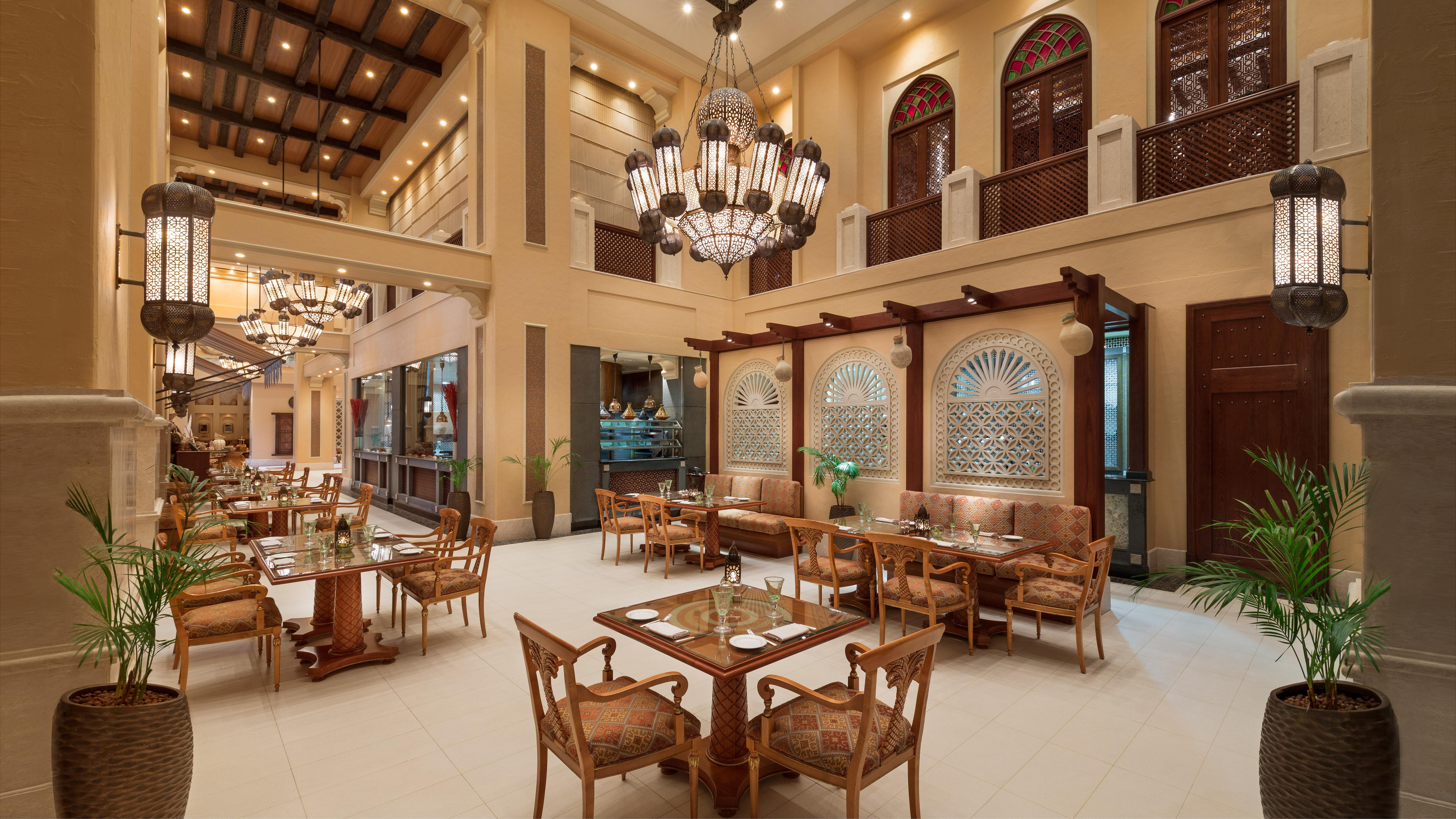 Emirates Palace Mandarin Oriental, Abu Dhabi Exterior photo The restaurant