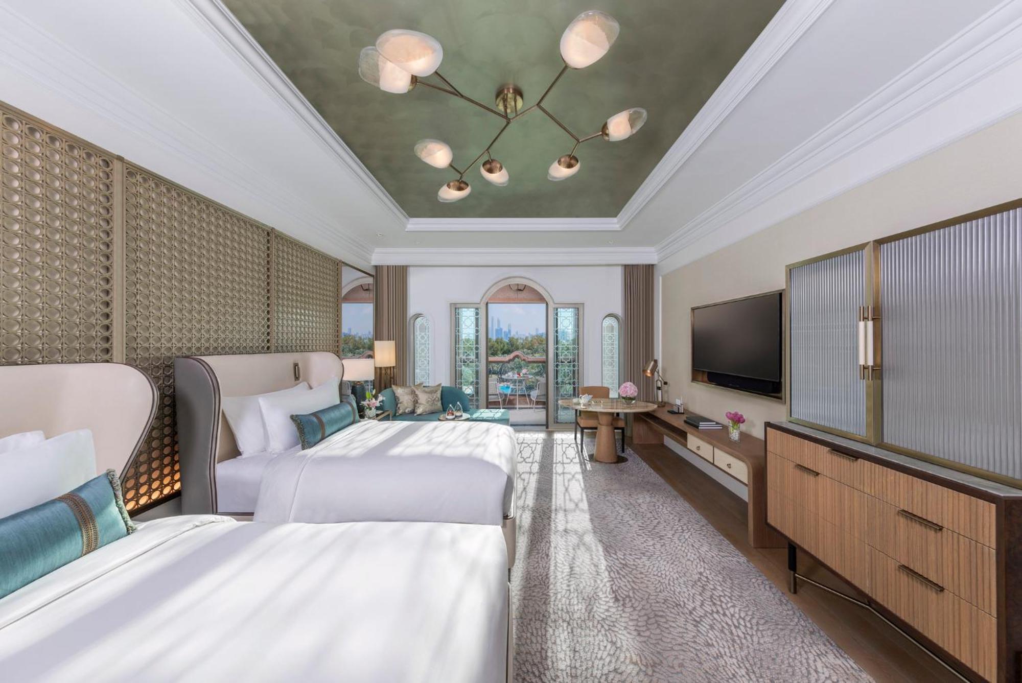 Emirates Palace Mandarin Oriental, Abu Dhabi Exterior photo Deluxe Room