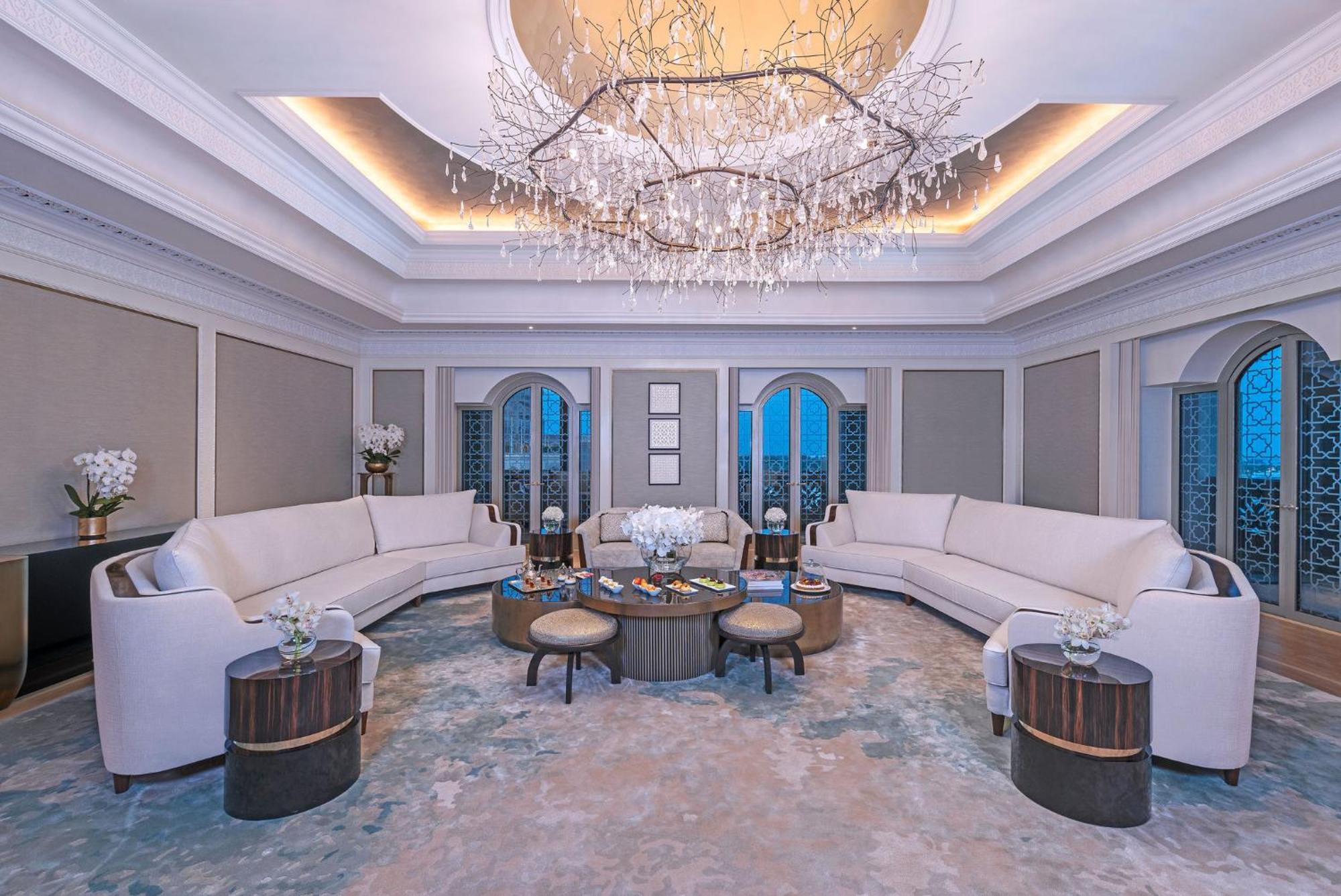 Emirates Palace Mandarin Oriental, Abu Dhabi Exterior photo The Presidential Suite